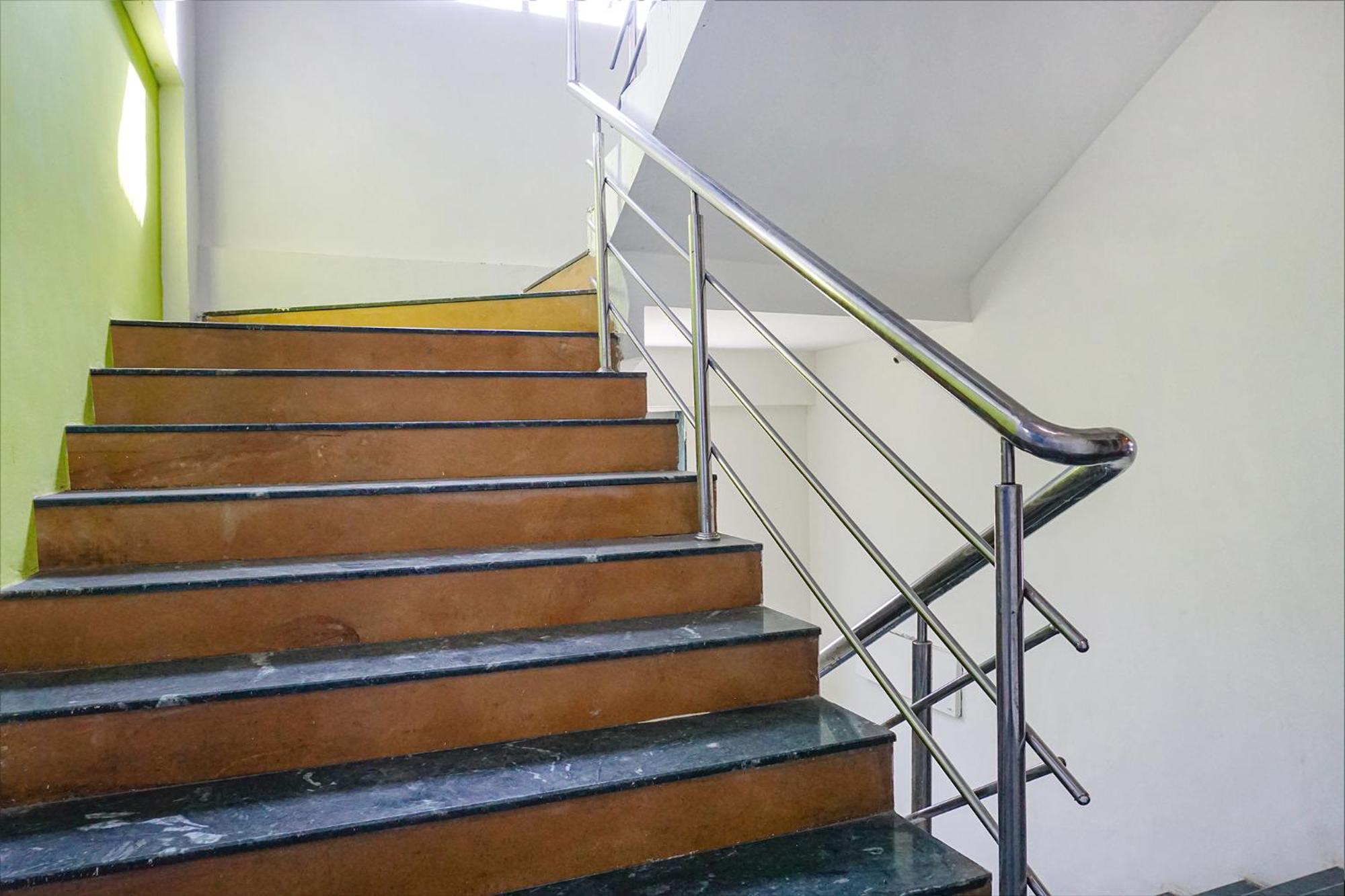 Fabhotel Gokul Lodge Gorhe Khurd Bagian luar foto